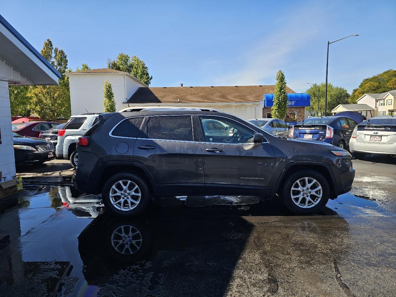 Jeep Cherokee Latitude 4WD 2016