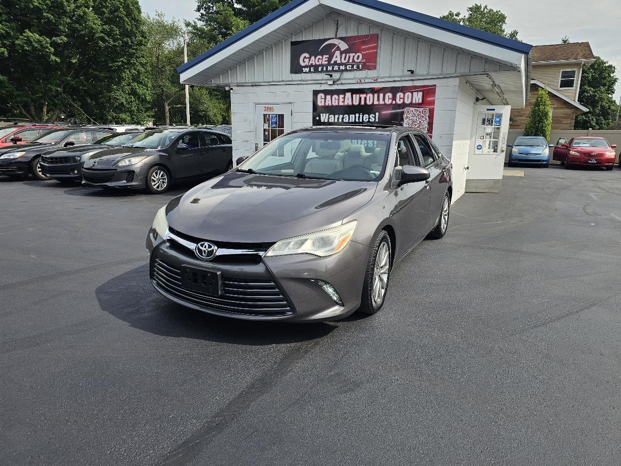 Toyota Camry XLE V6 2016