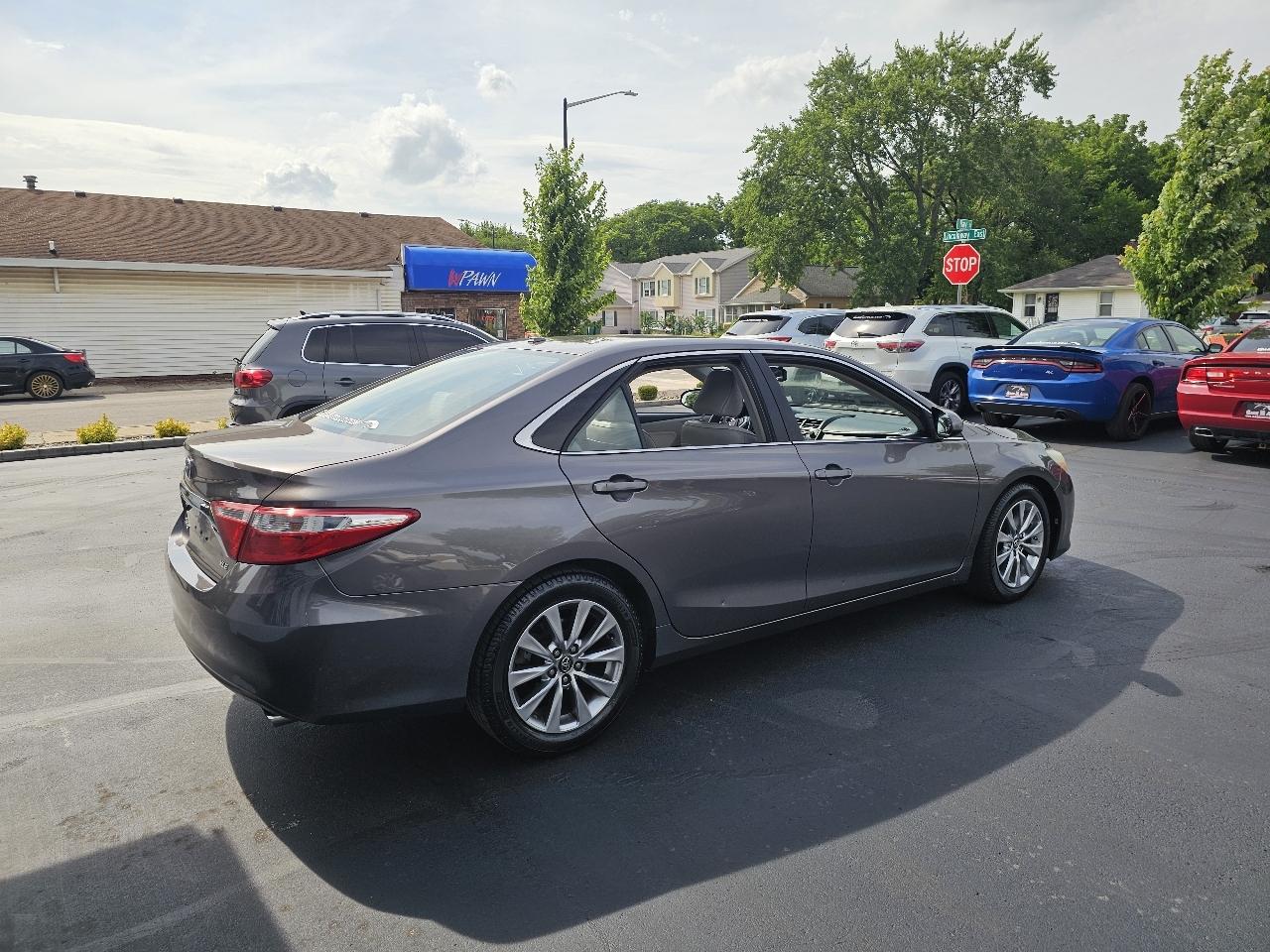 Toyota Camry XLE V6 2016