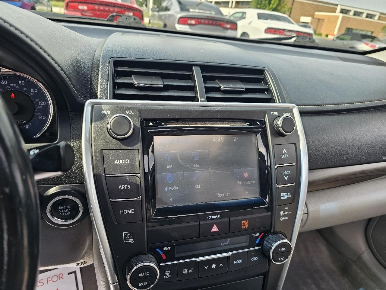 Toyota Camry XLE V6 2016
