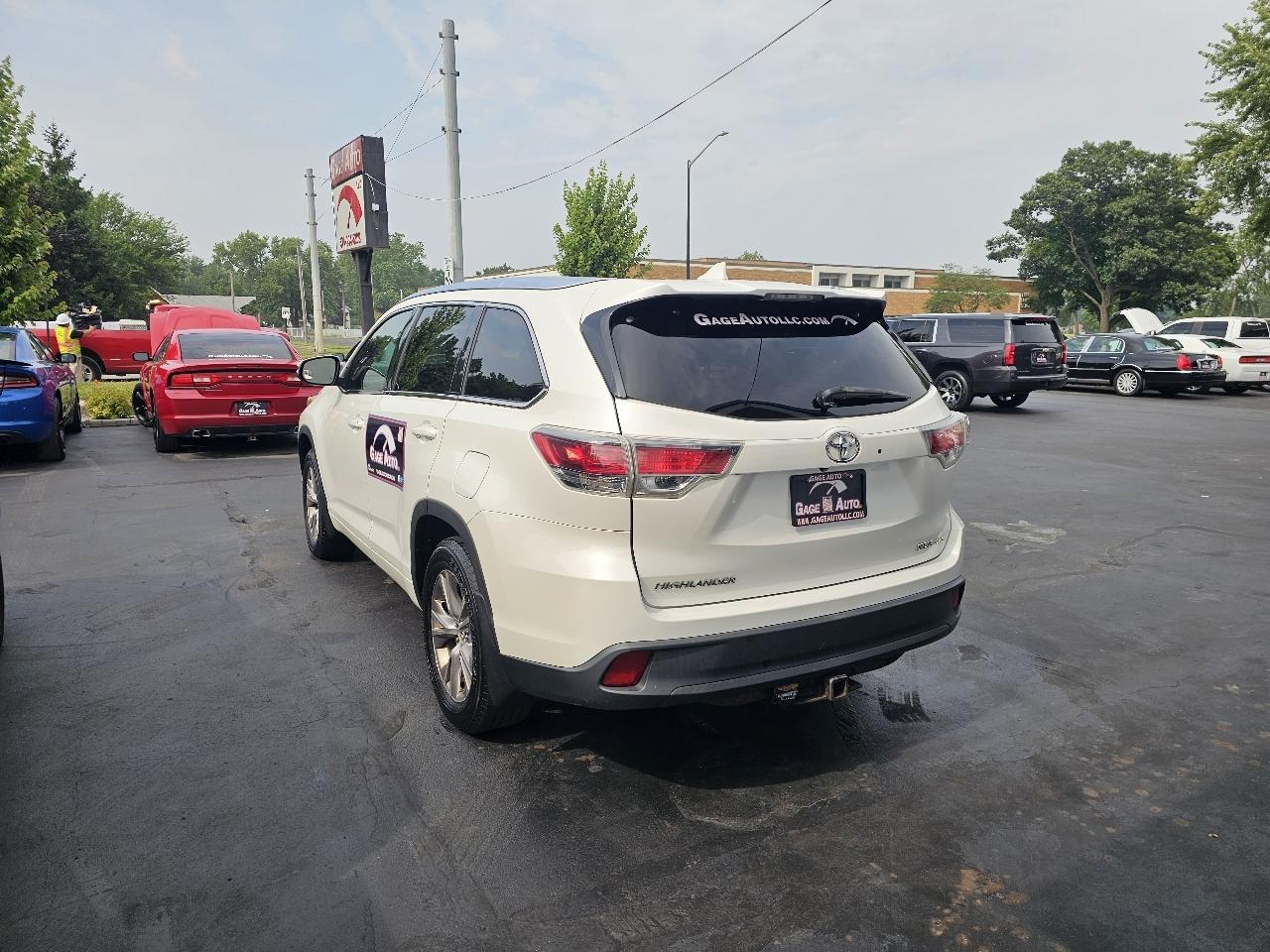 Toyota Highlander XLE AWD V6 2015