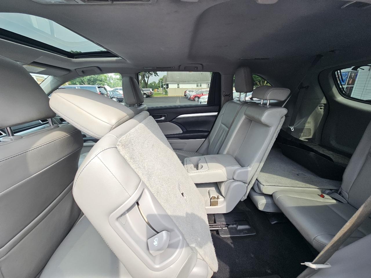 Toyota Highlander XLE AWD V6 2015