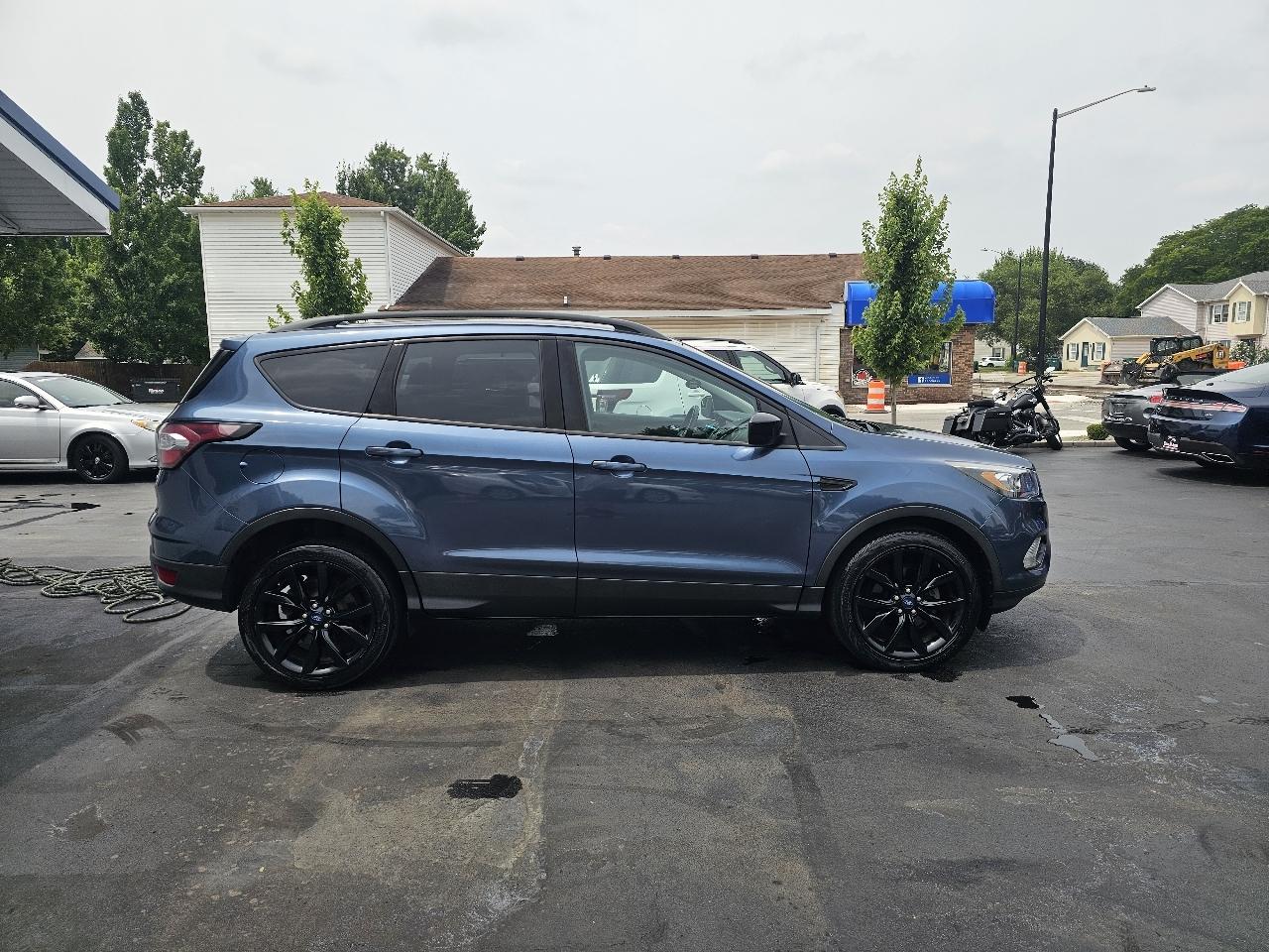 Ford Escape SE FWD 2018