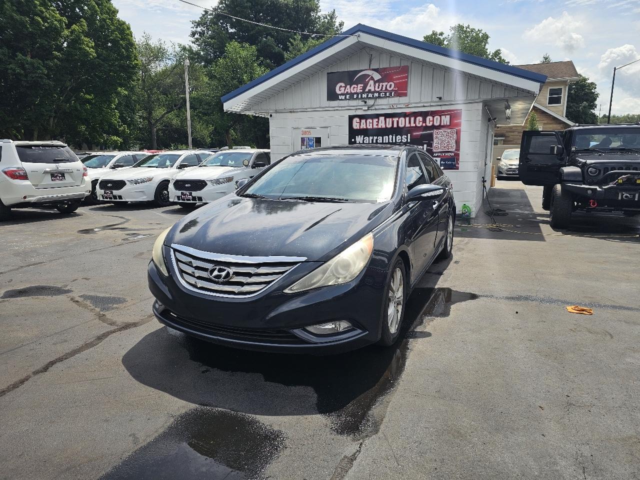 Hyundai Sonata SE Auto 2011