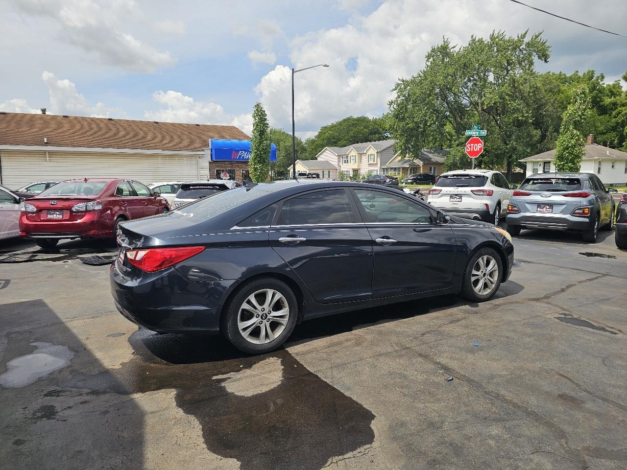 Hyundai Sonata SE Auto 2011
