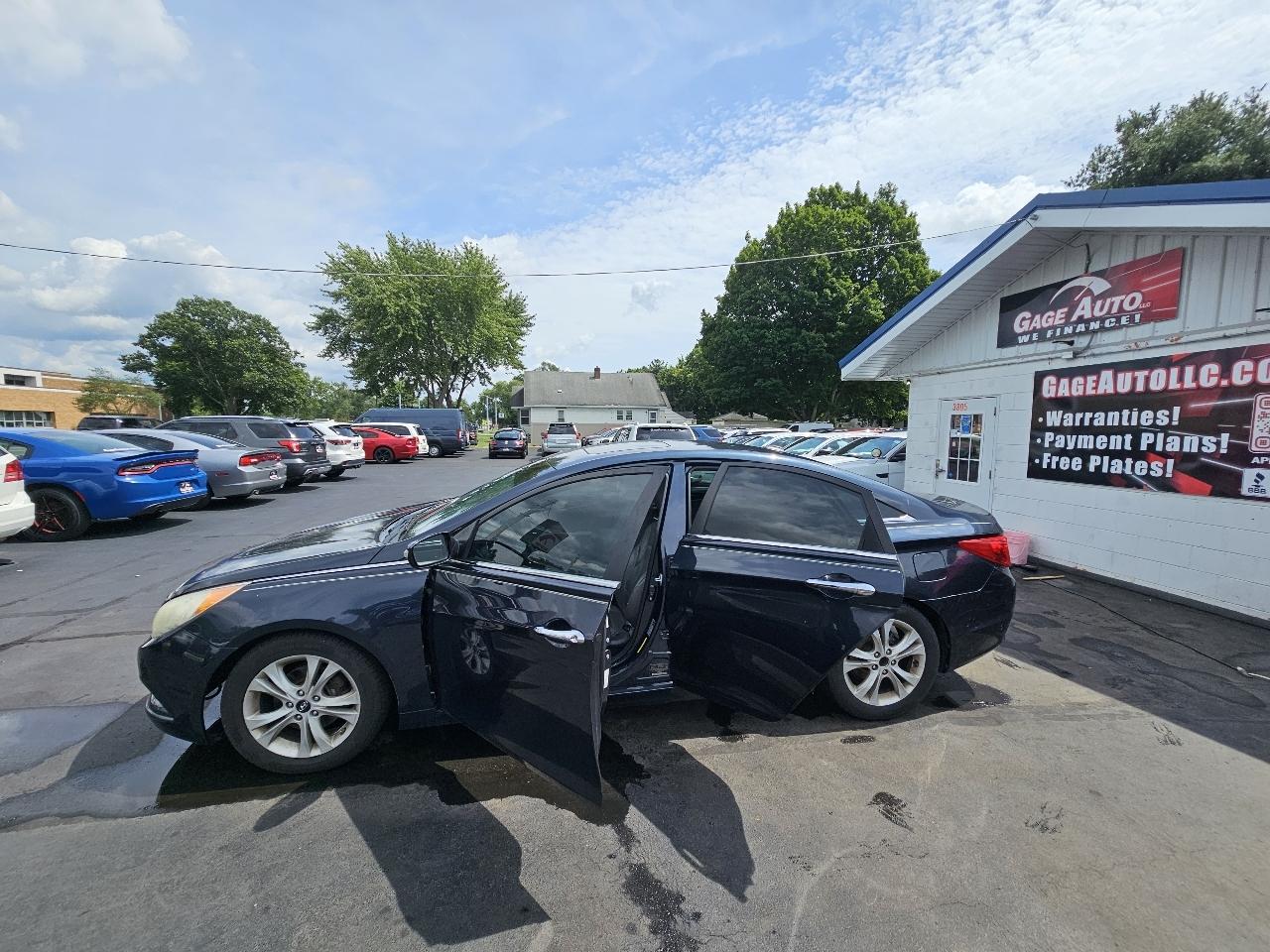 Hyundai Sonata SE Auto 2011