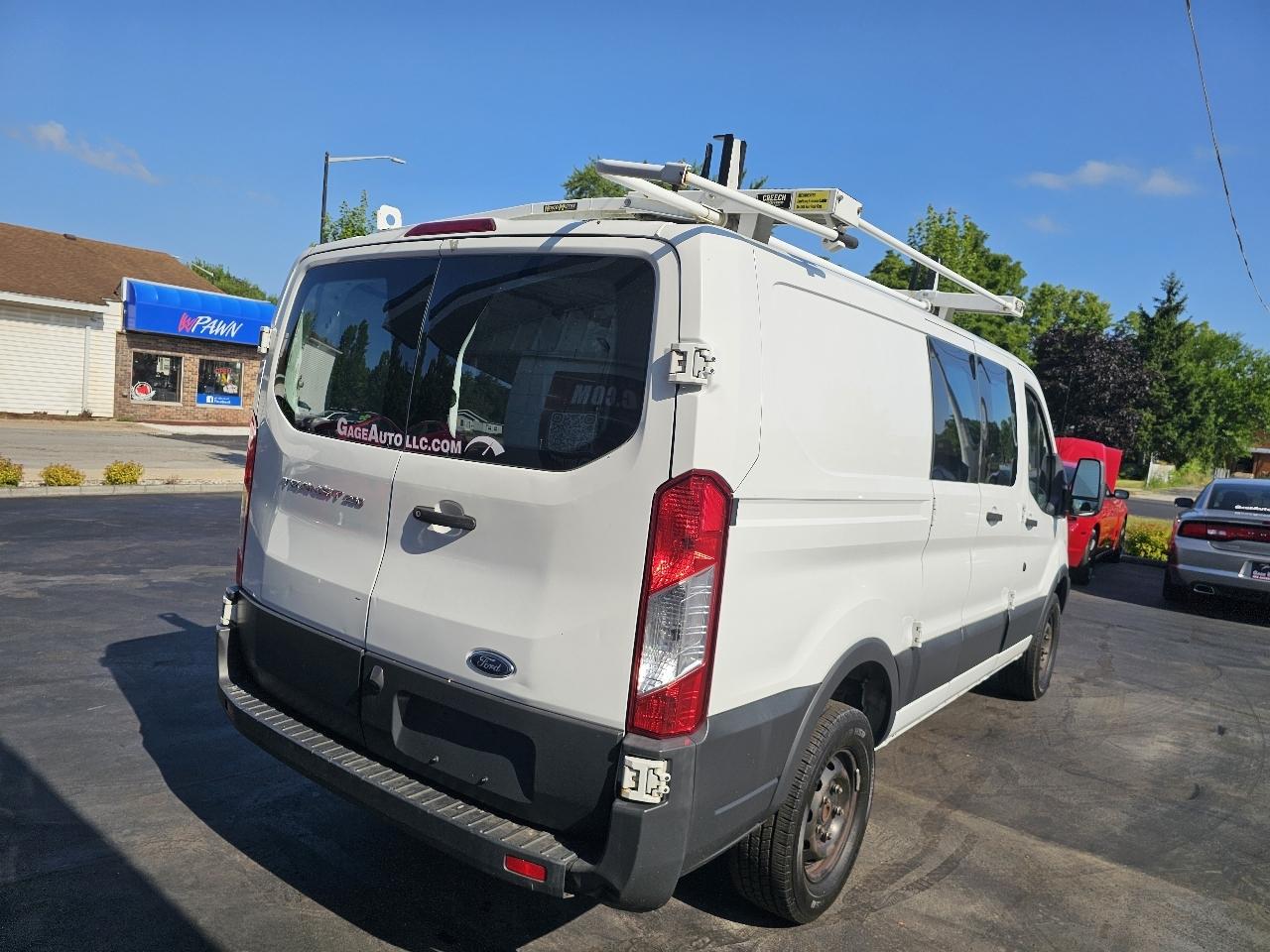 Ford Transit 250 Van Low Roof 60/40 Pass.130-in. WB 2018