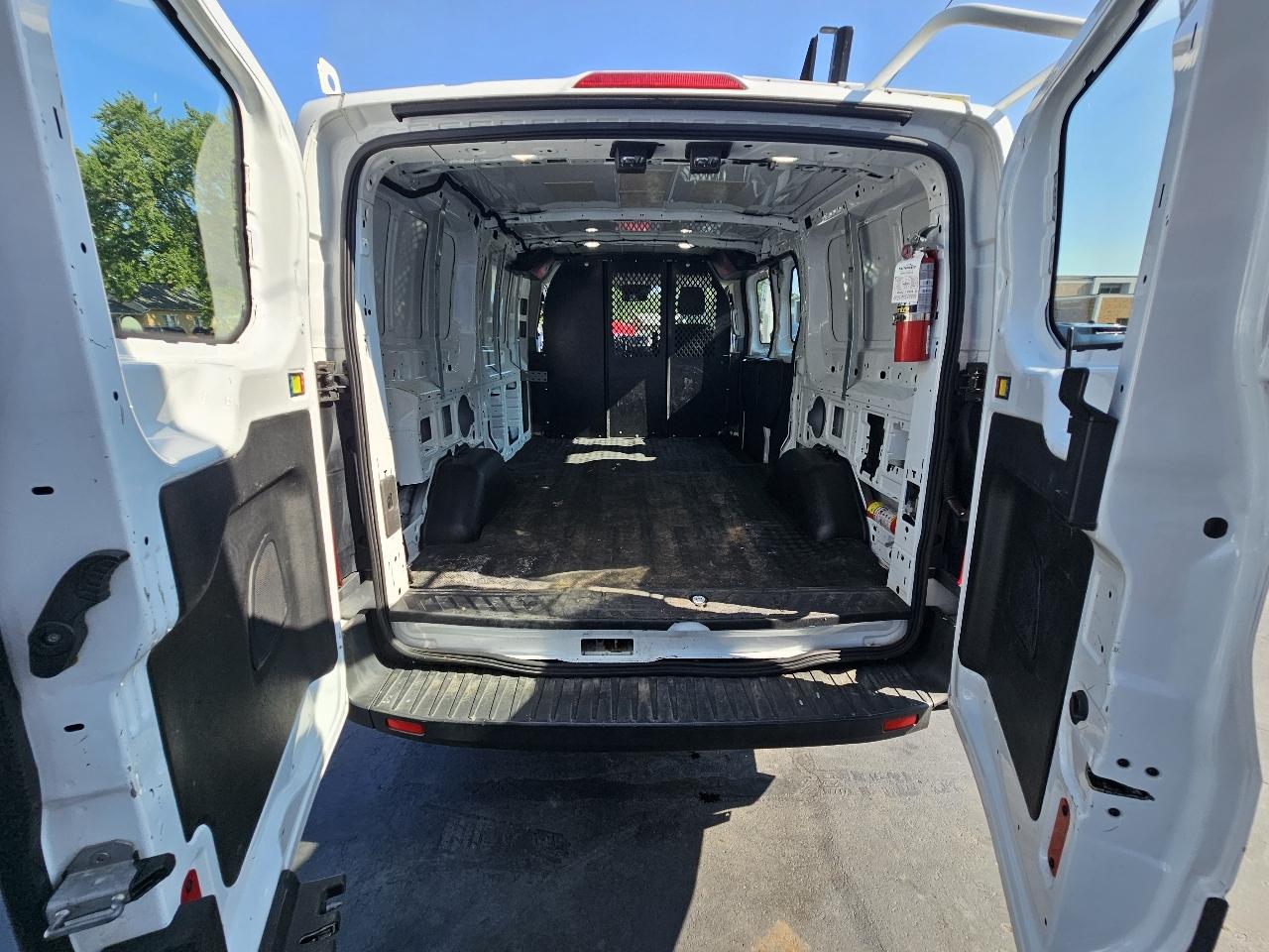 Ford Transit 250 Van Low Roof 60/40 Pass.130-in. WB 2018
