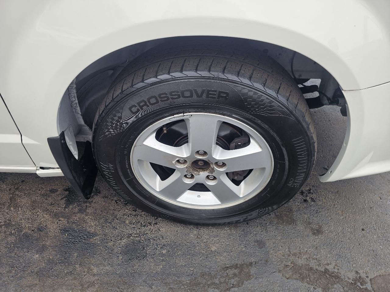 Dodge Grand Caravan SE 2012