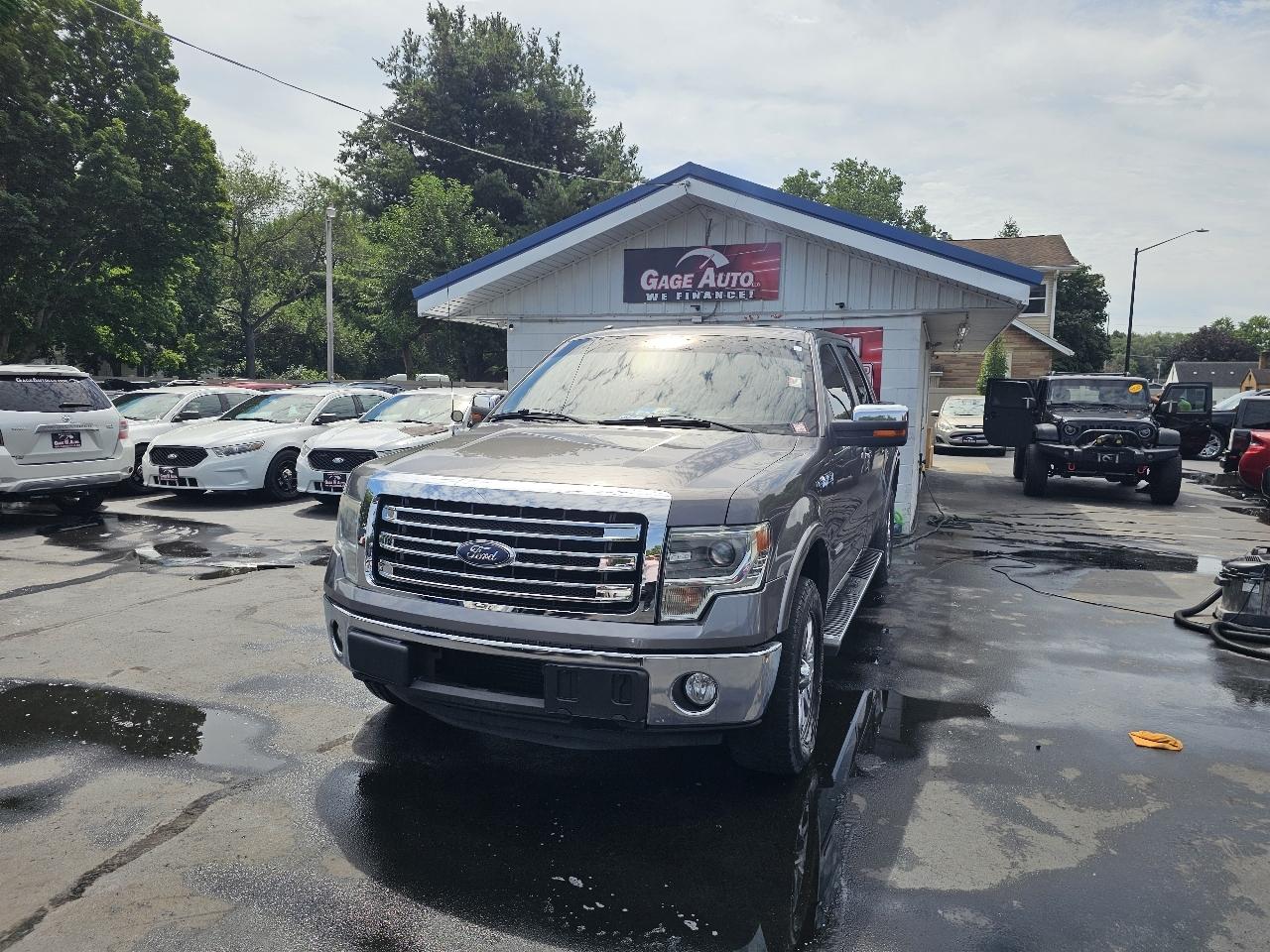 Ford F-150 XL SuperCrew 5.5-ft. Bed 4WD 2013