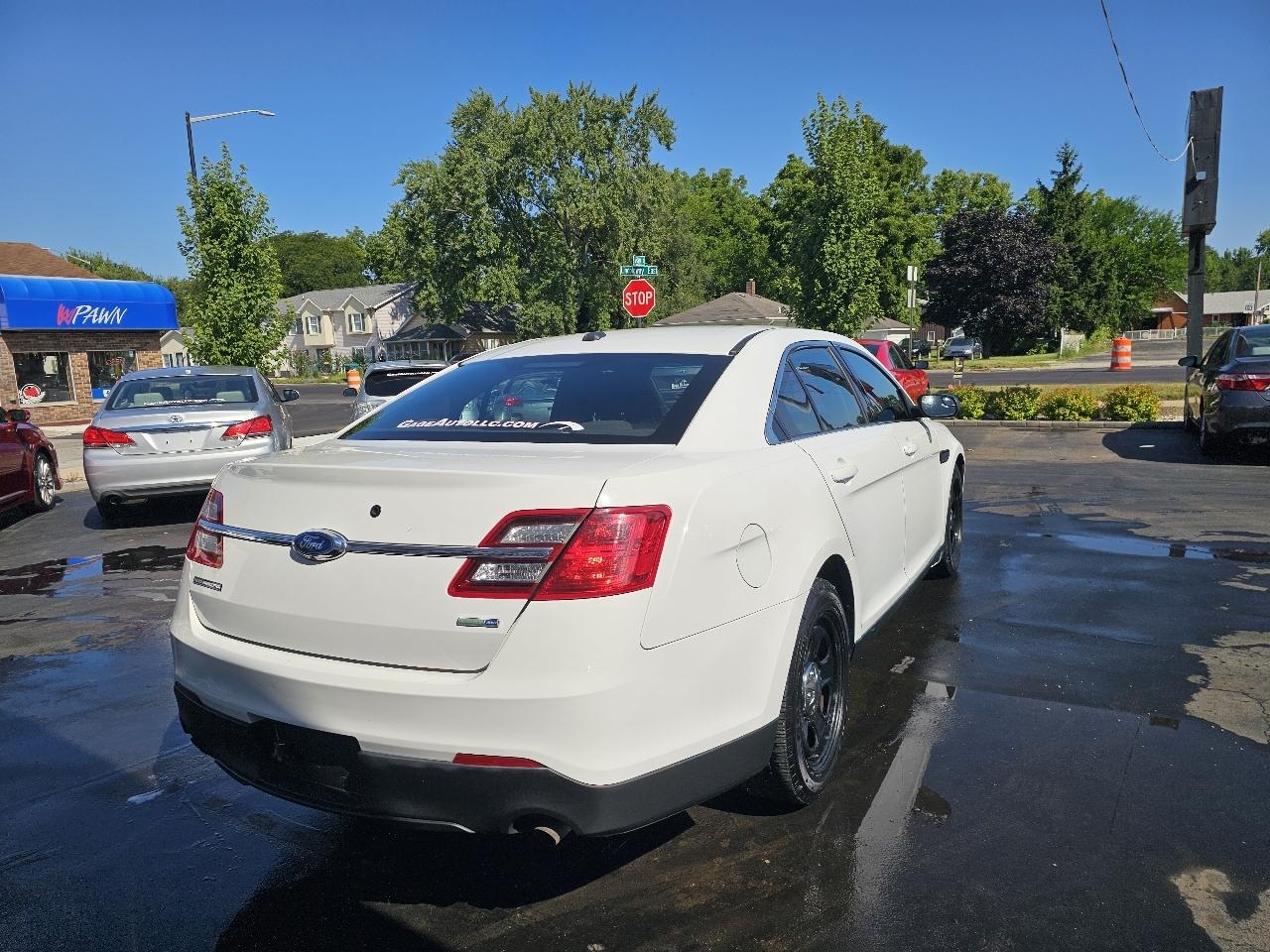 Ford Taurus Police AWD 2016