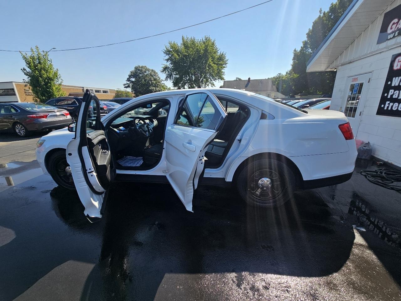 Ford Taurus Police AWD 2016