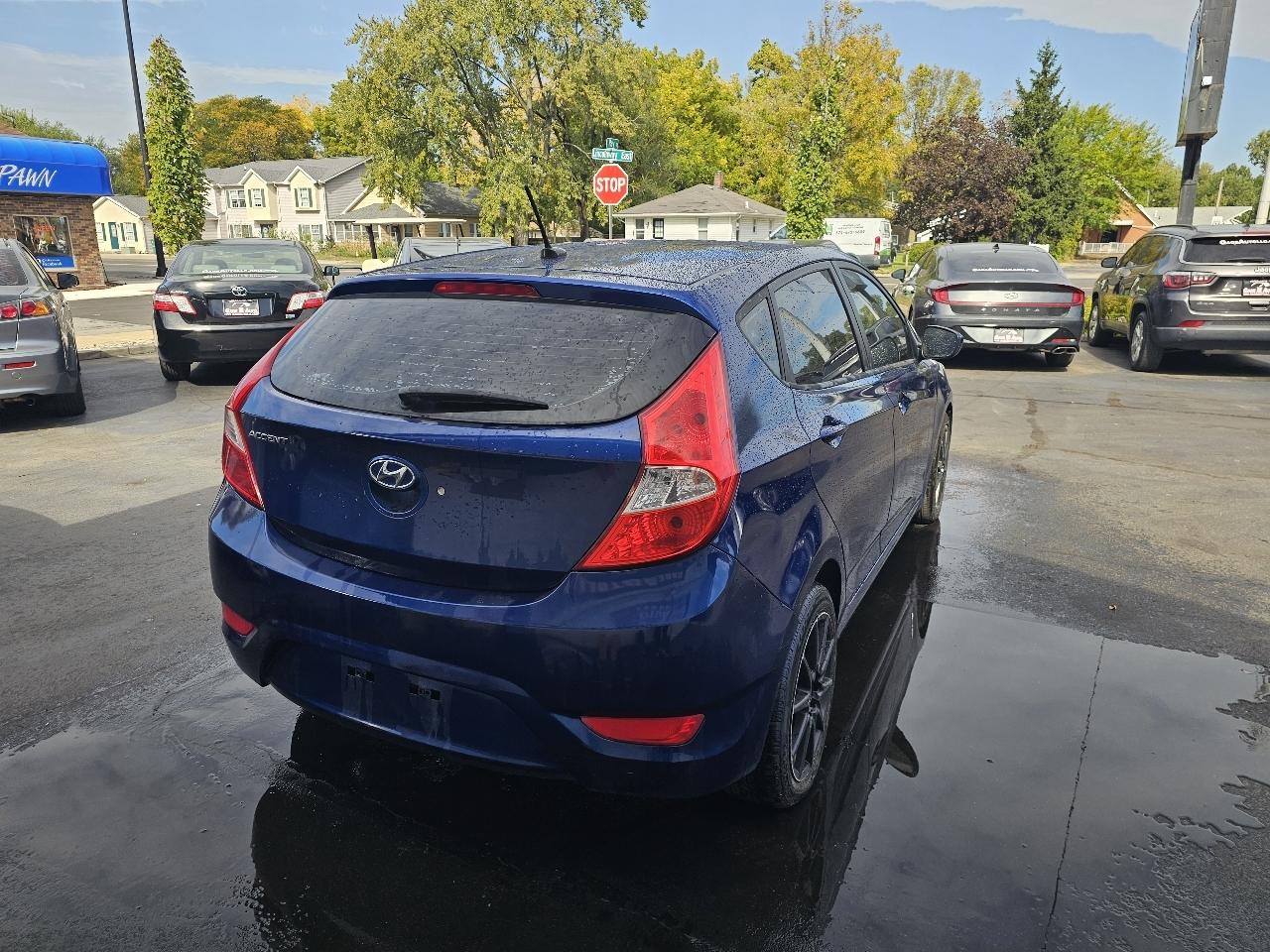 Hyundai Accent GS 5-Door 6A 2015