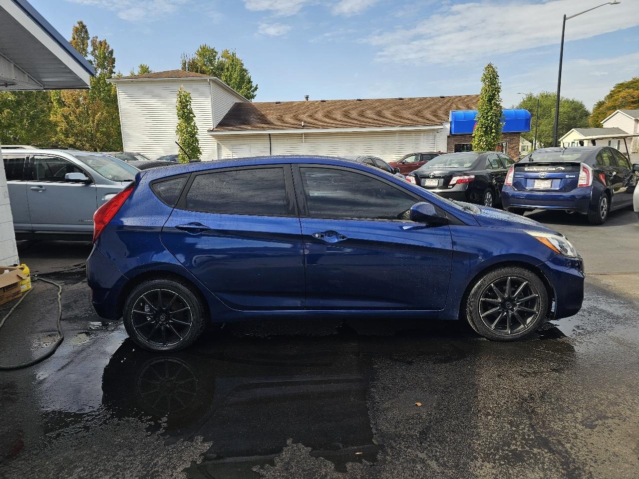 Hyundai Accent GS 5-Door 6A 2015