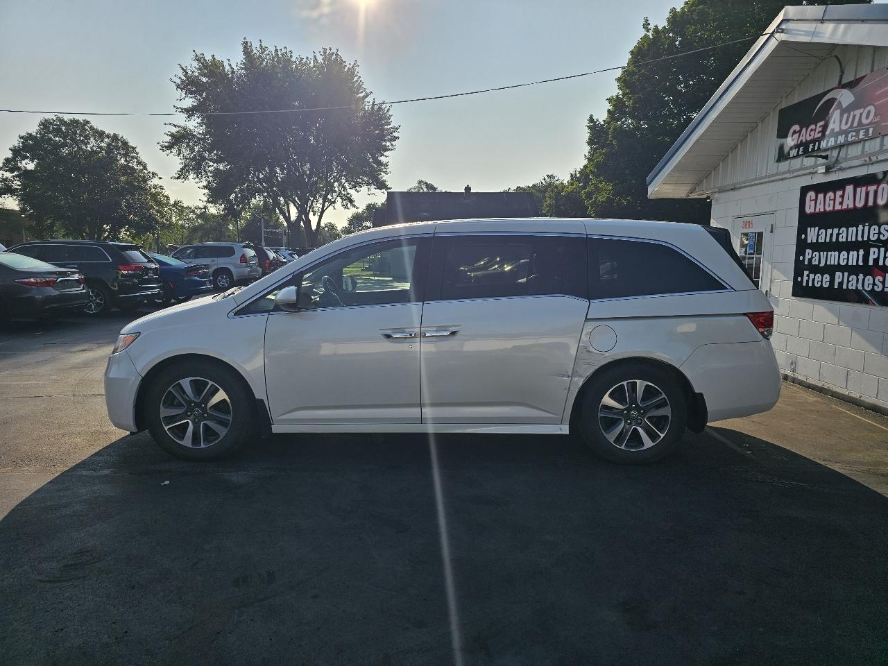 Honda Odyssey Touring 2015