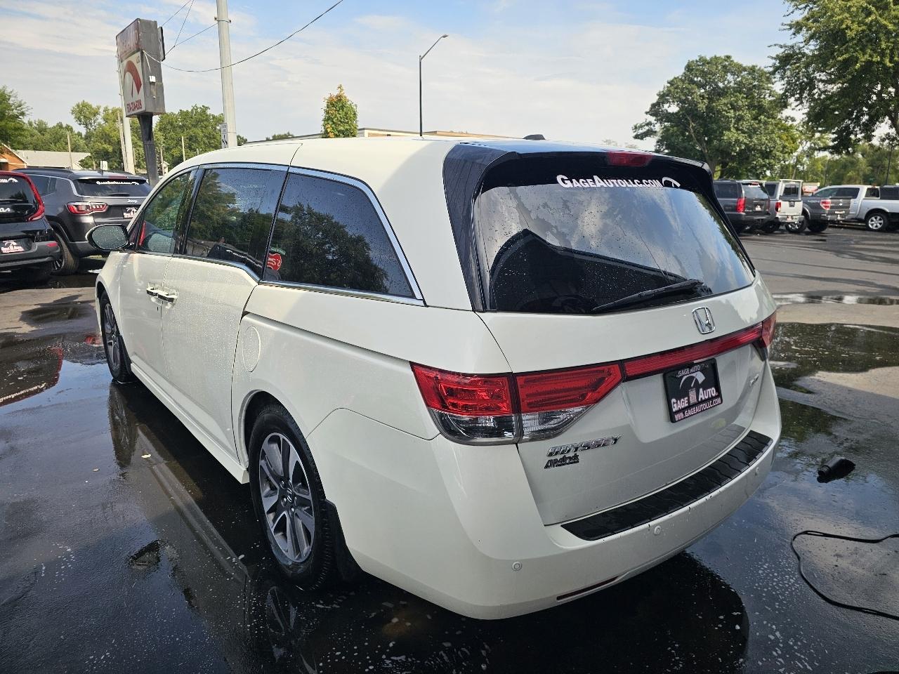 Honda Odyssey Touring 2015