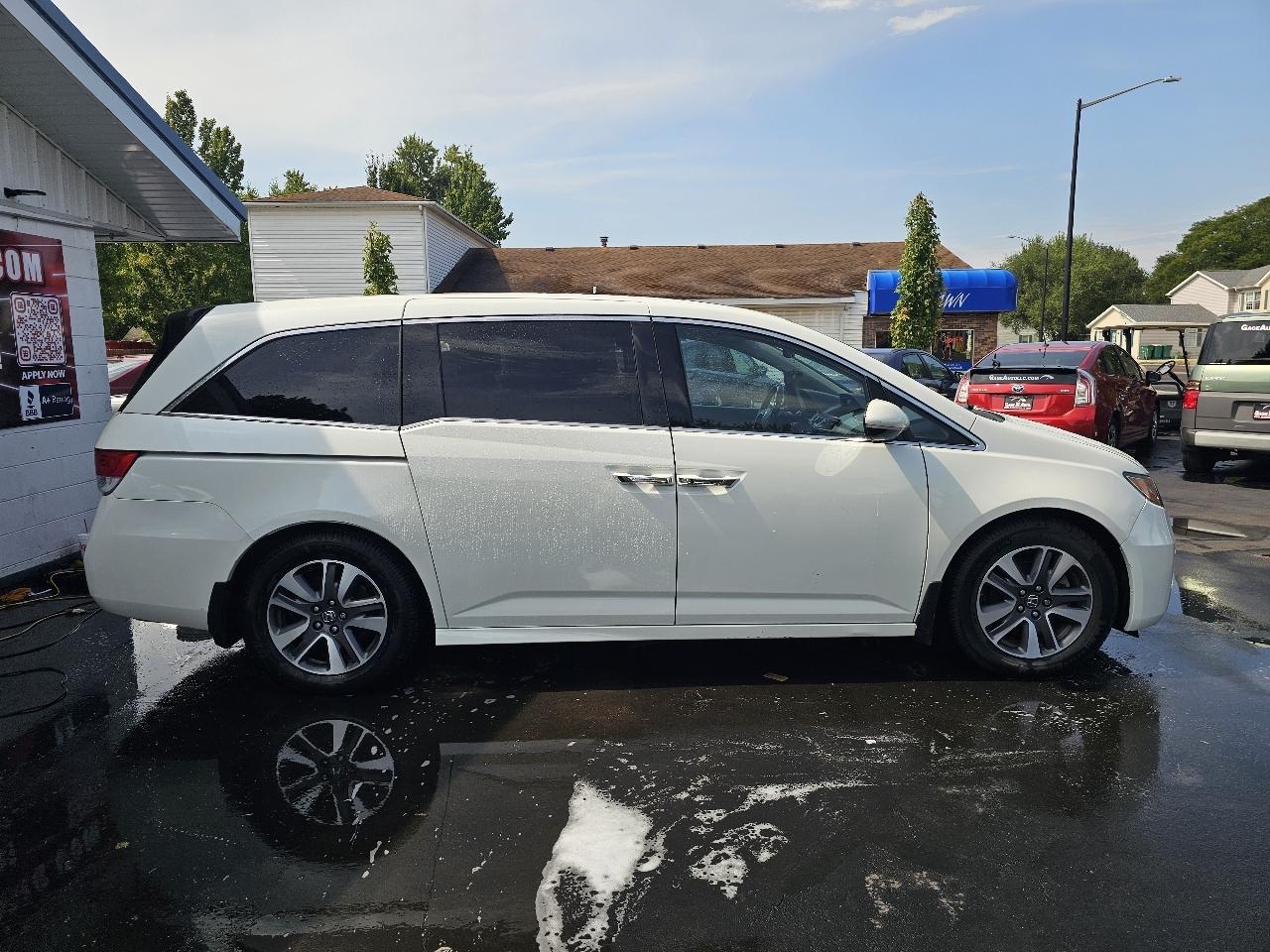 Honda Odyssey Touring 2015