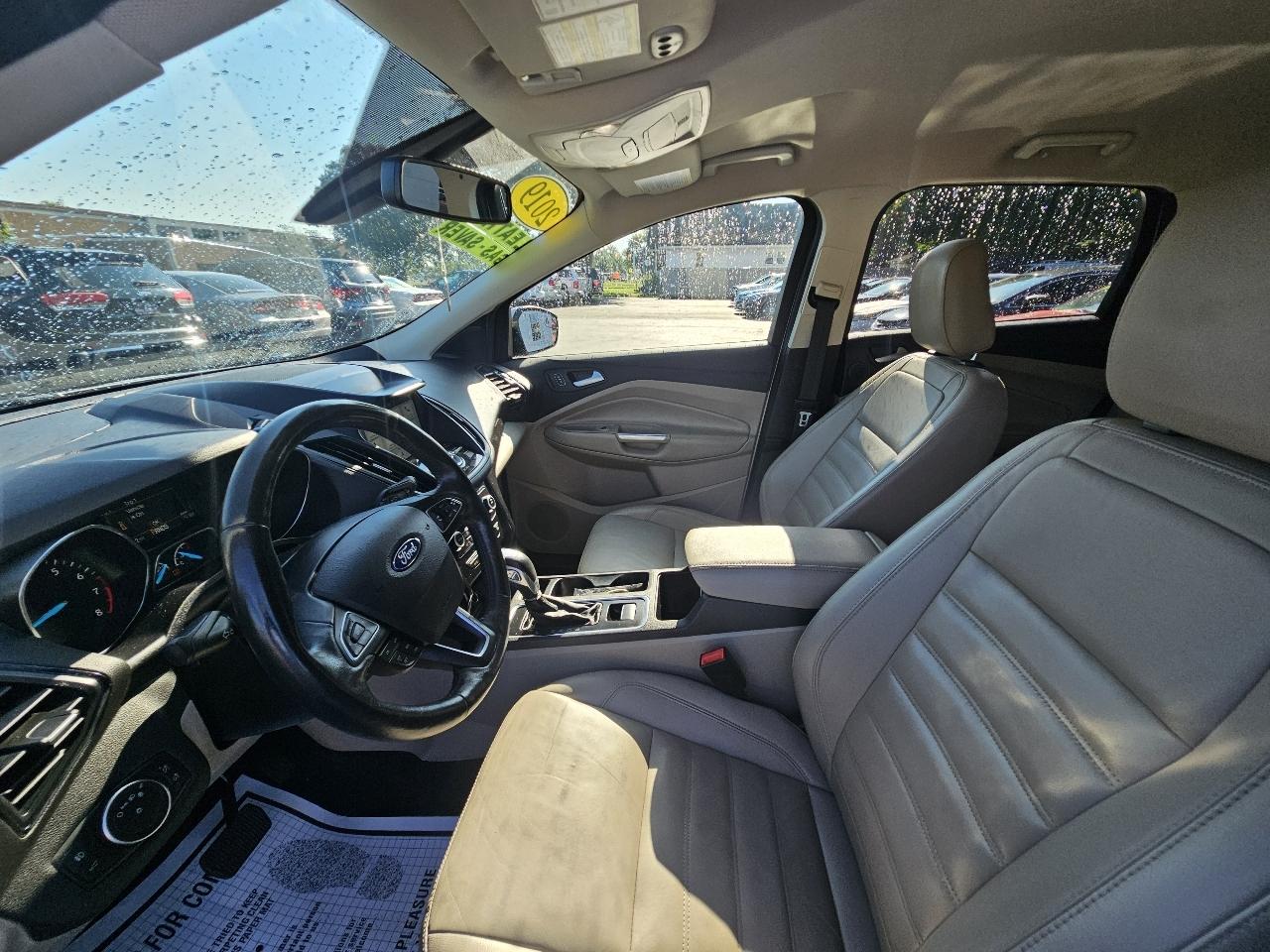 Ford Escape Titanium 4WD 2019