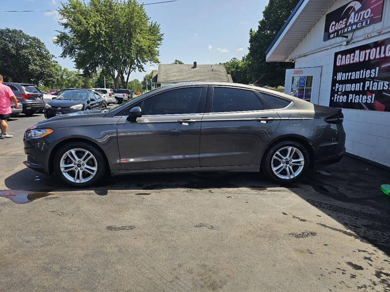 Ford Fusion Hybrid SE 2018