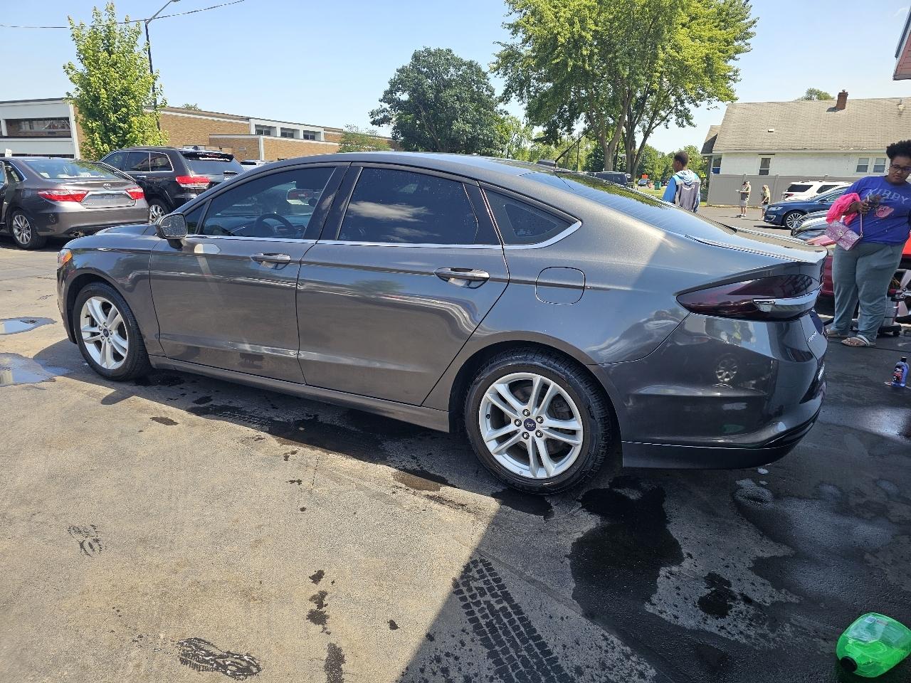 Ford Fusion Hybrid SE 2018