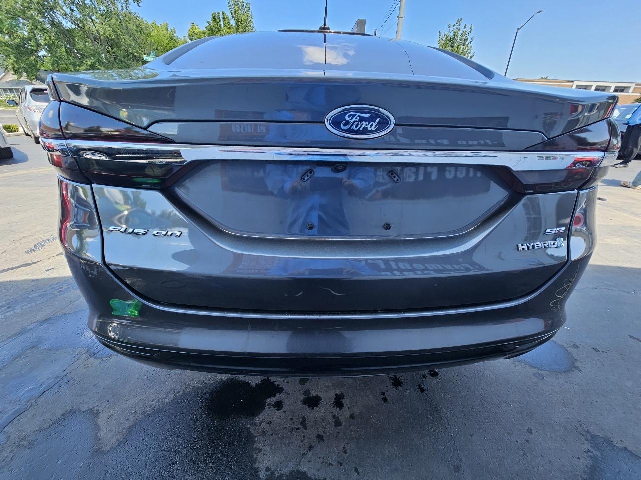 Ford Fusion Hybrid SE 2018