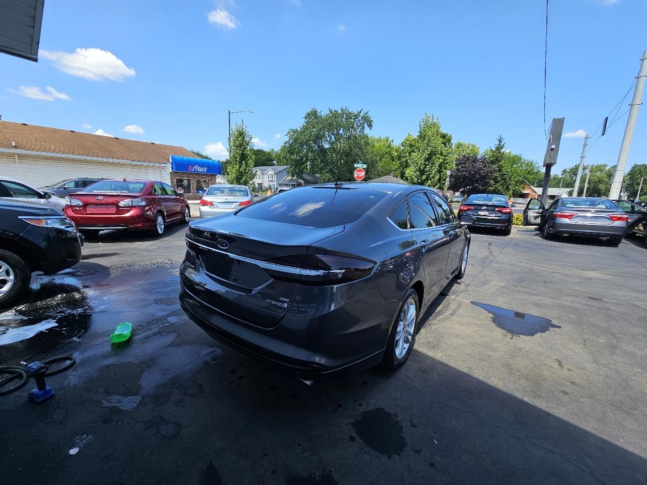 Ford Fusion Hybrid SE 2018