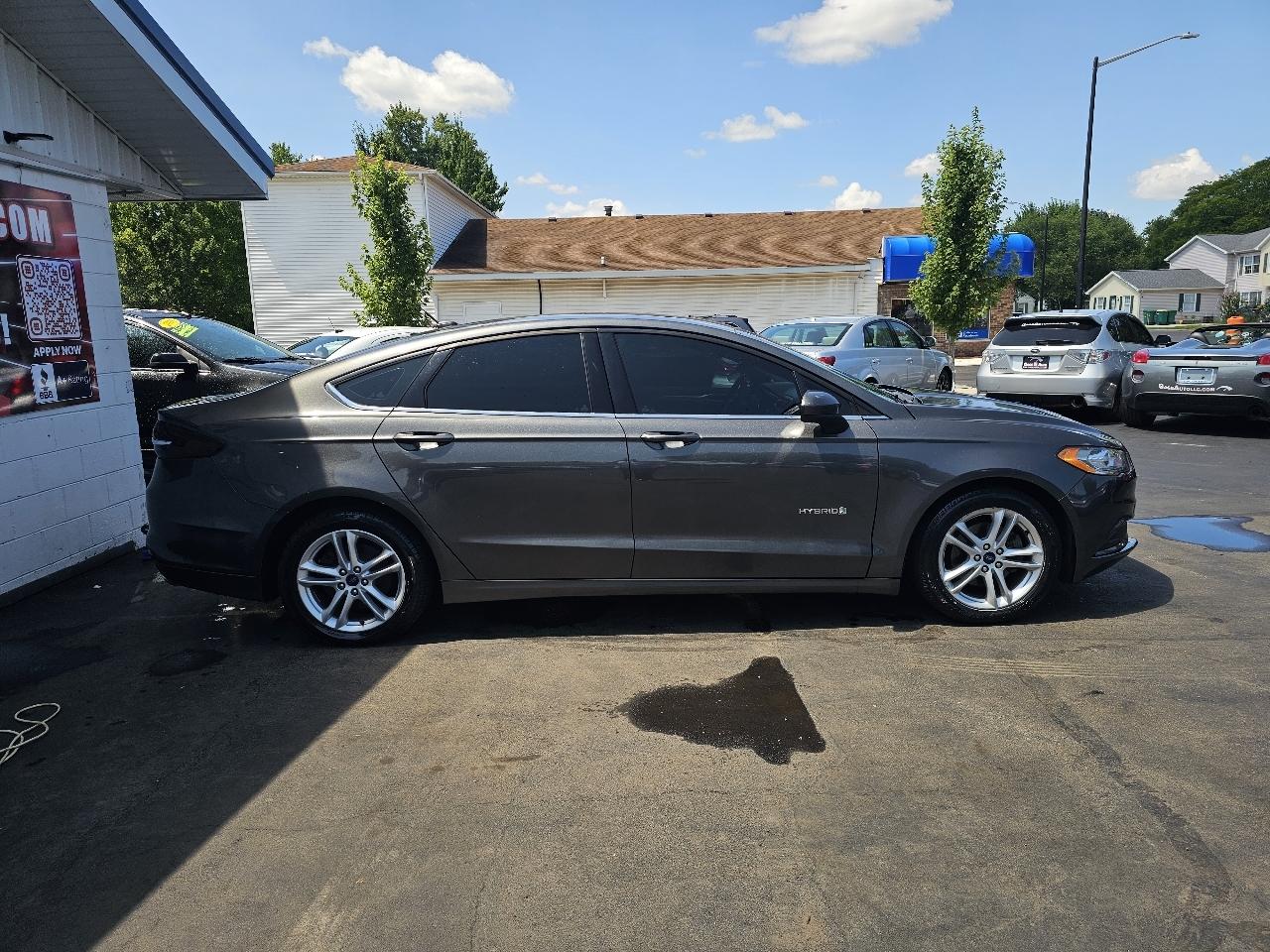 Ford Fusion Hybrid SE 2018