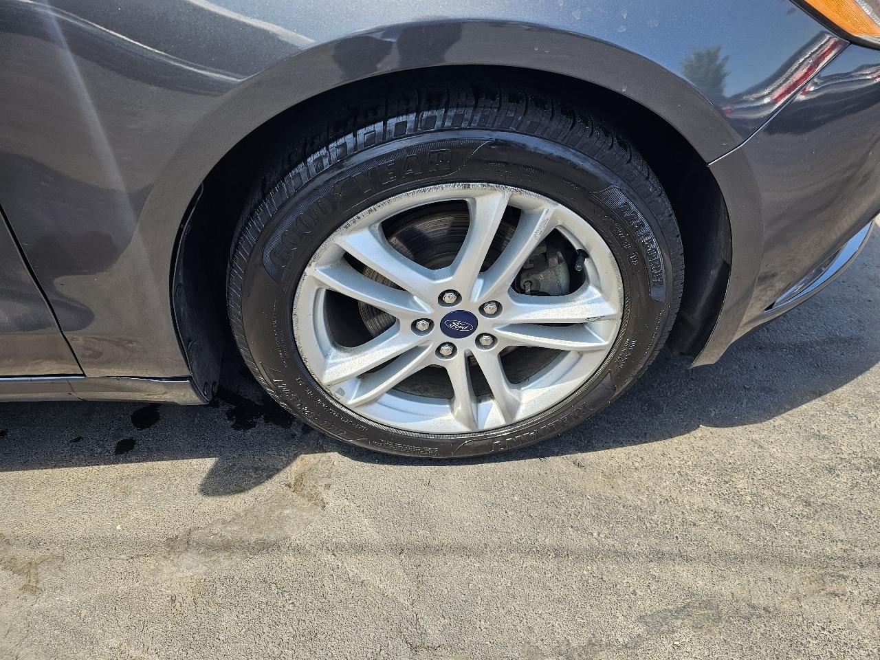 Ford Fusion Hybrid SE 2018