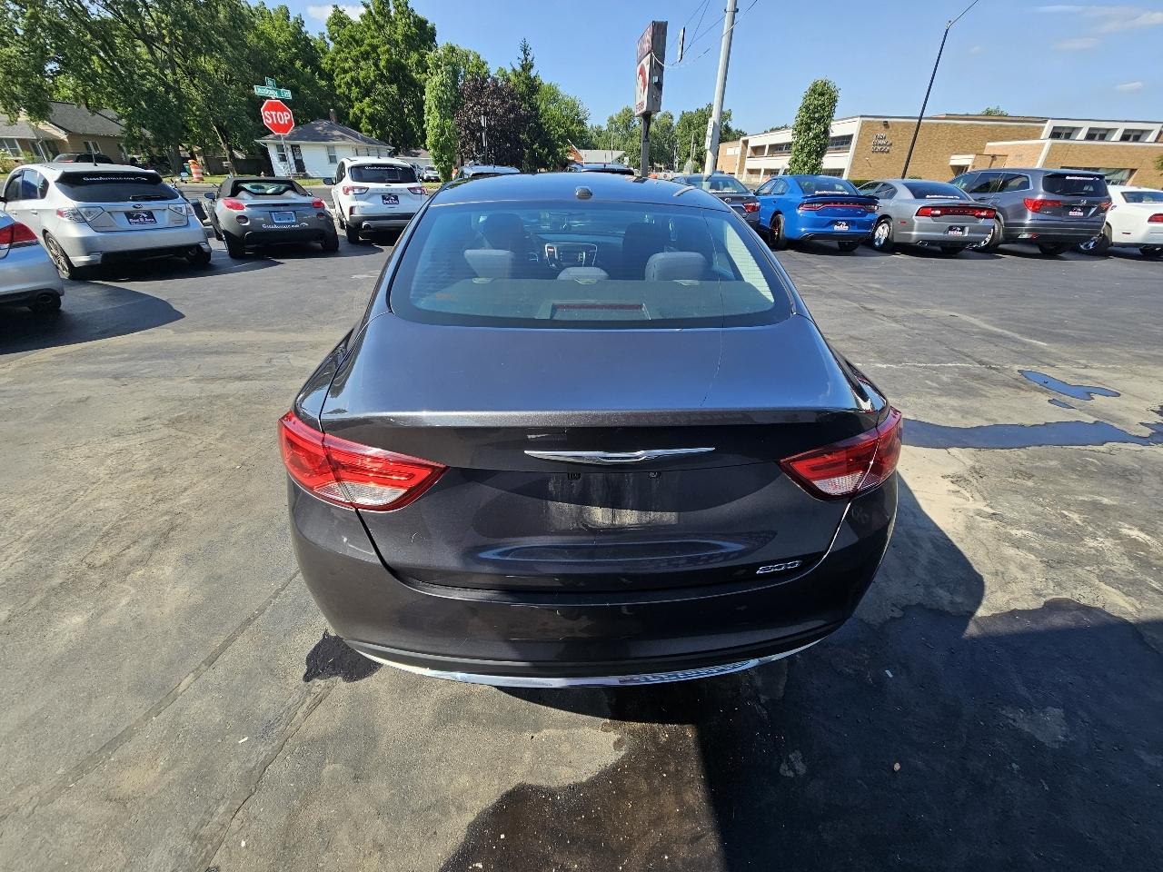 Chrysler 200 Limited 2015