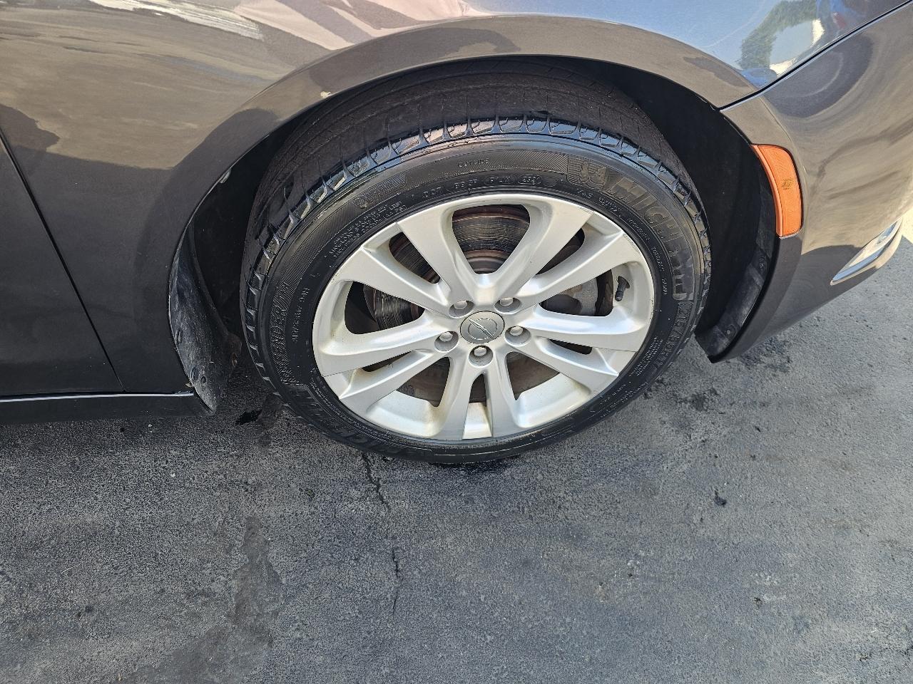 Chrysler 200 Limited 2015