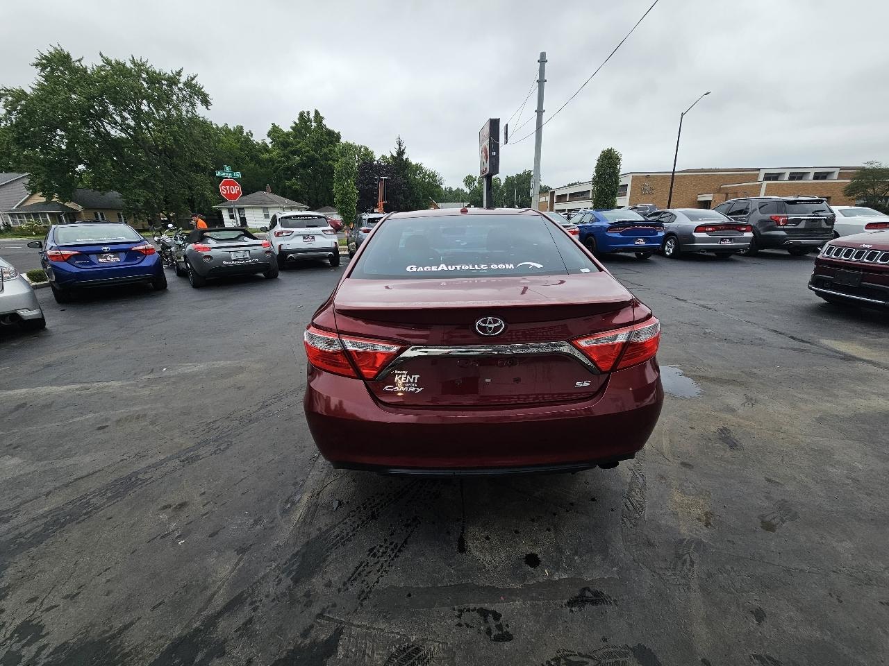 Toyota Camry LE 2017
