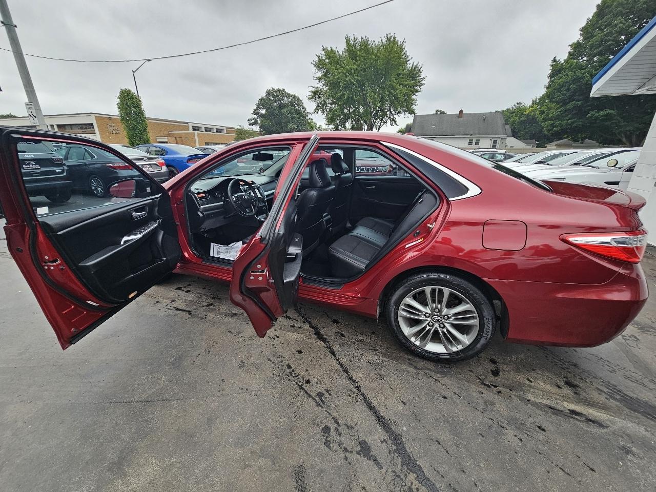 Toyota Camry LE 2017