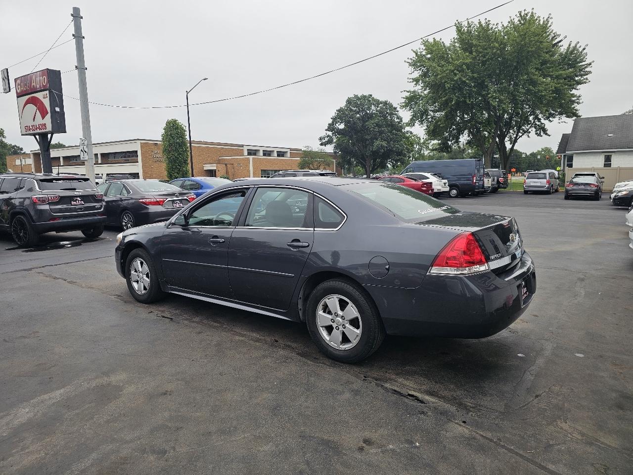 Chevrolet Impala LS 2011
