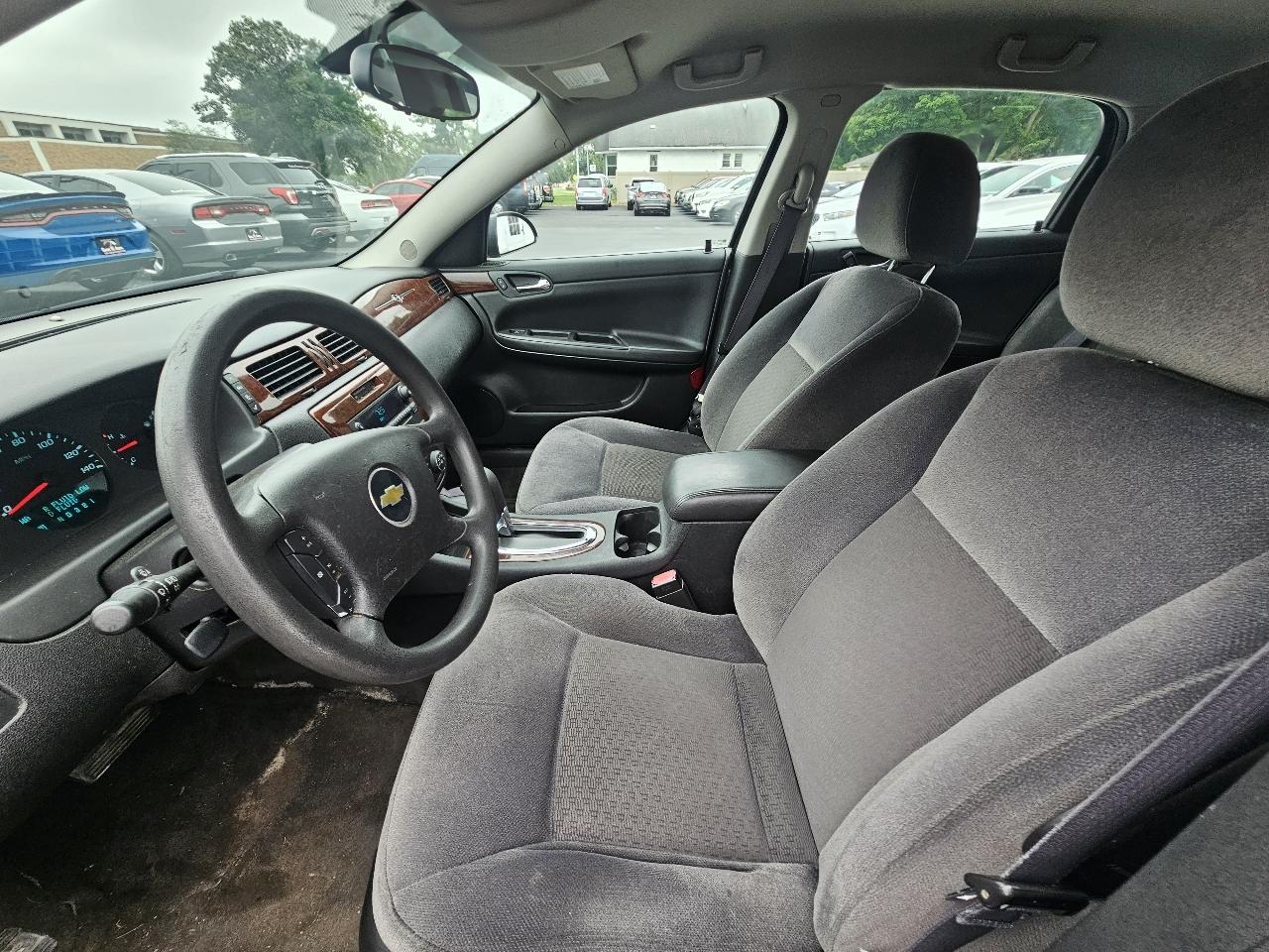 Chevrolet Impala LS 2011