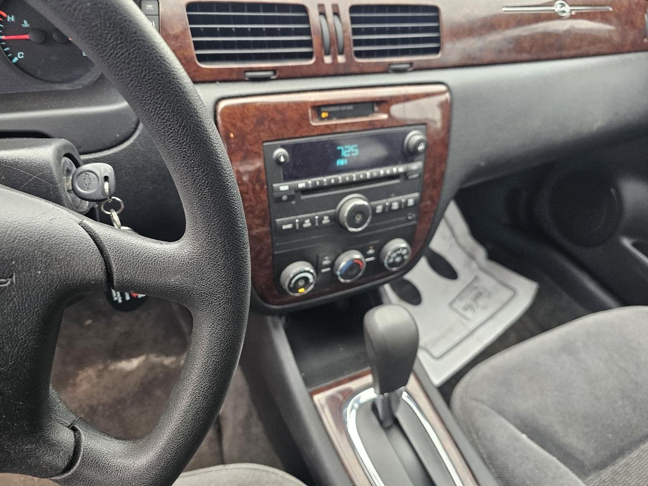 Chevrolet Impala LS 2011