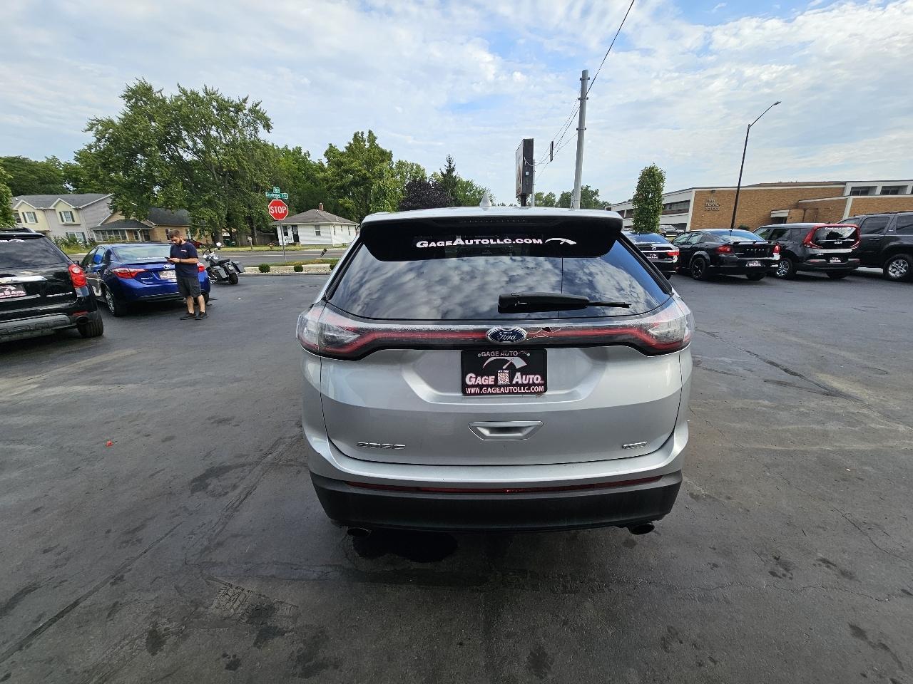 Ford Edge SE FWD 2015