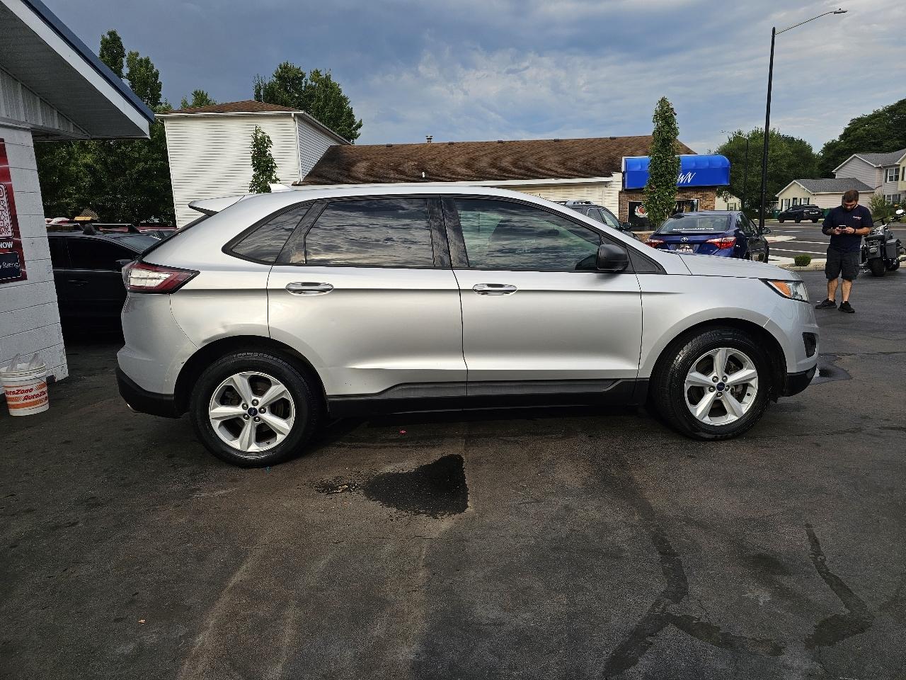 Ford Edge SE FWD 2015