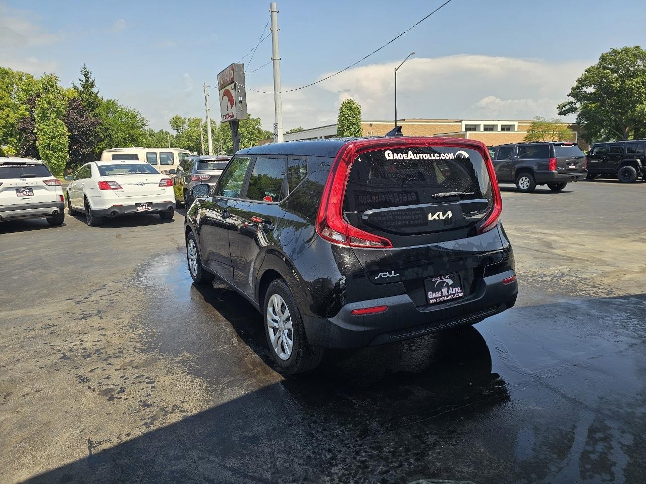 Kia Soul LX CVT 2022