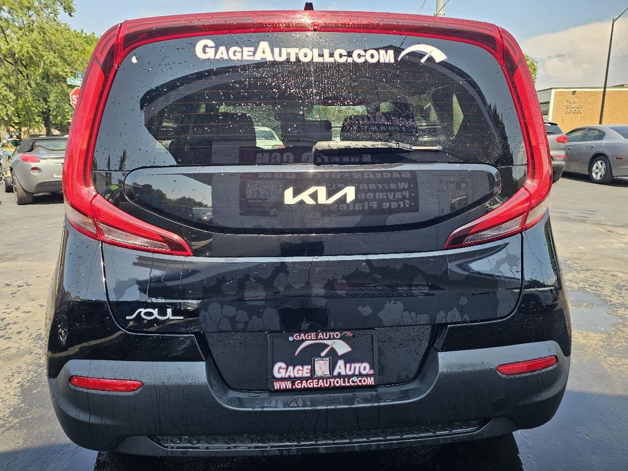Kia Soul LX CVT 2022