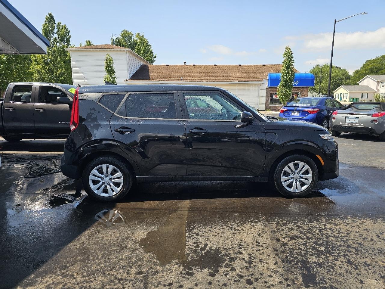 Kia Soul LX CVT 2022