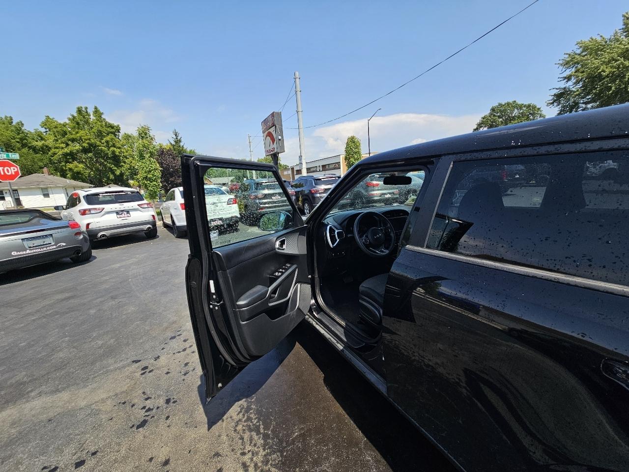Kia Soul LX CVT 2022