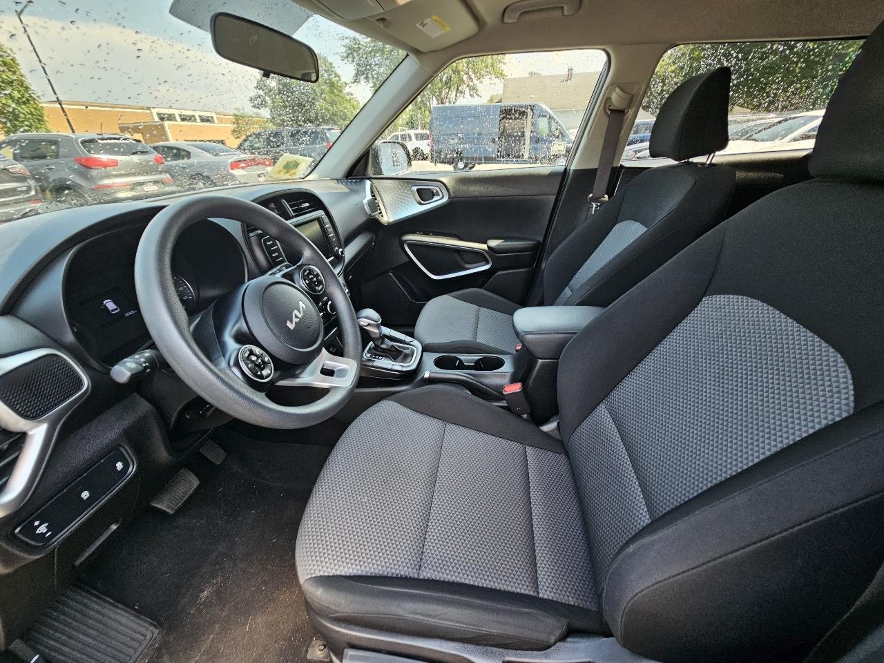 Kia Soul LX CVT 2022
