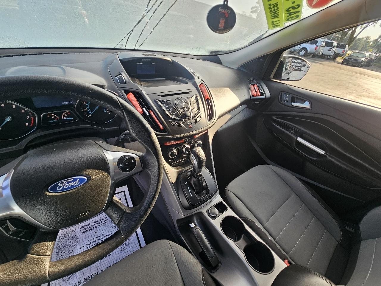Ford Escape SE 4WD 2015