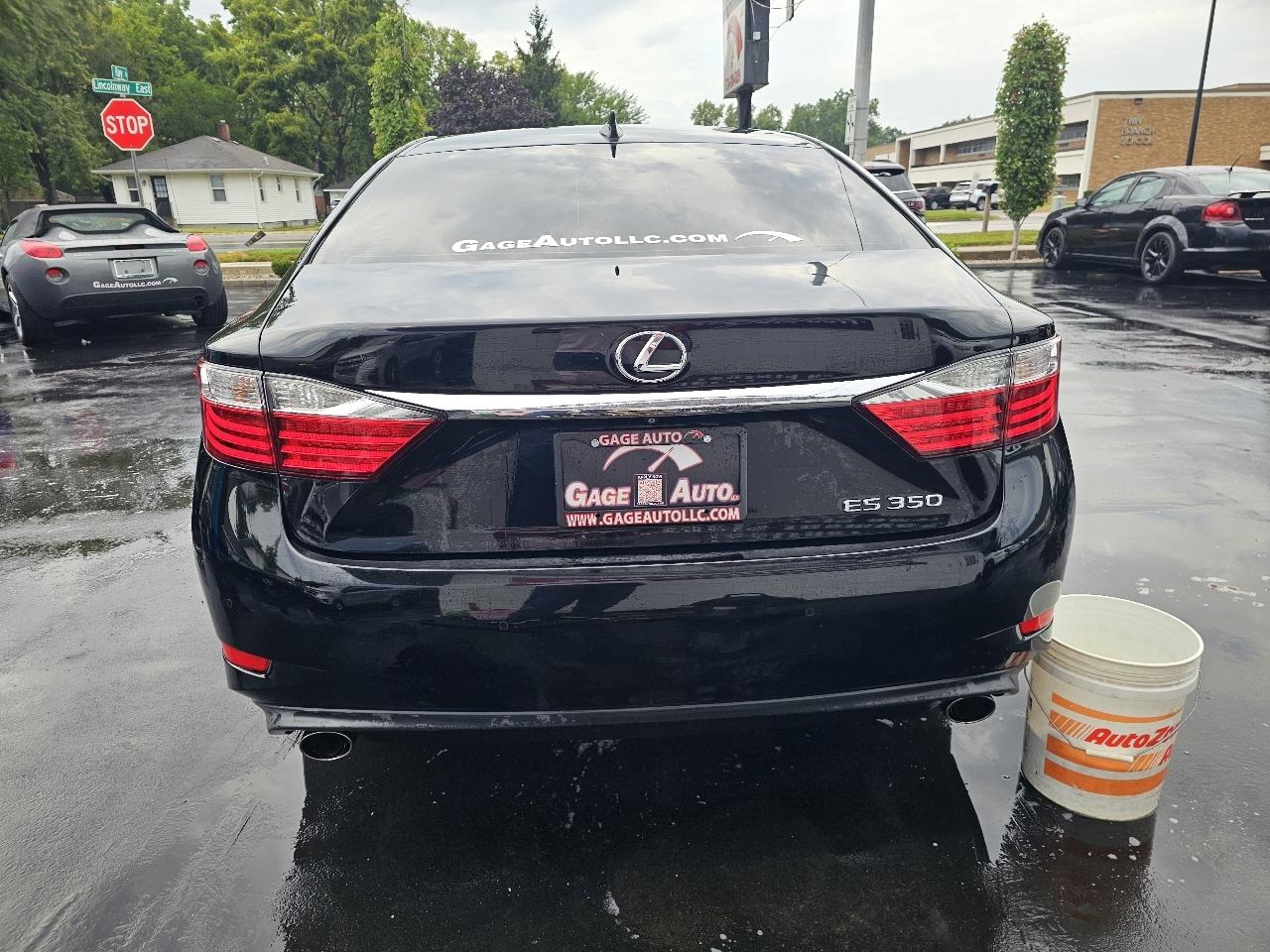 Lexus ES 350 Sedan 2015