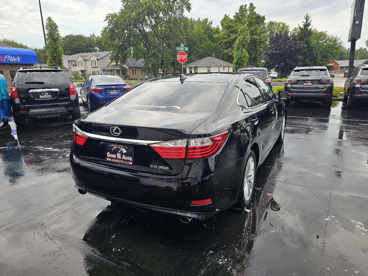 Lexus ES 350 Sedan 2015