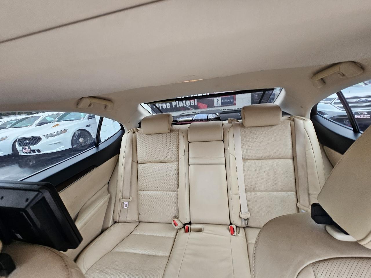 Lexus ES 350 Sedan 2015