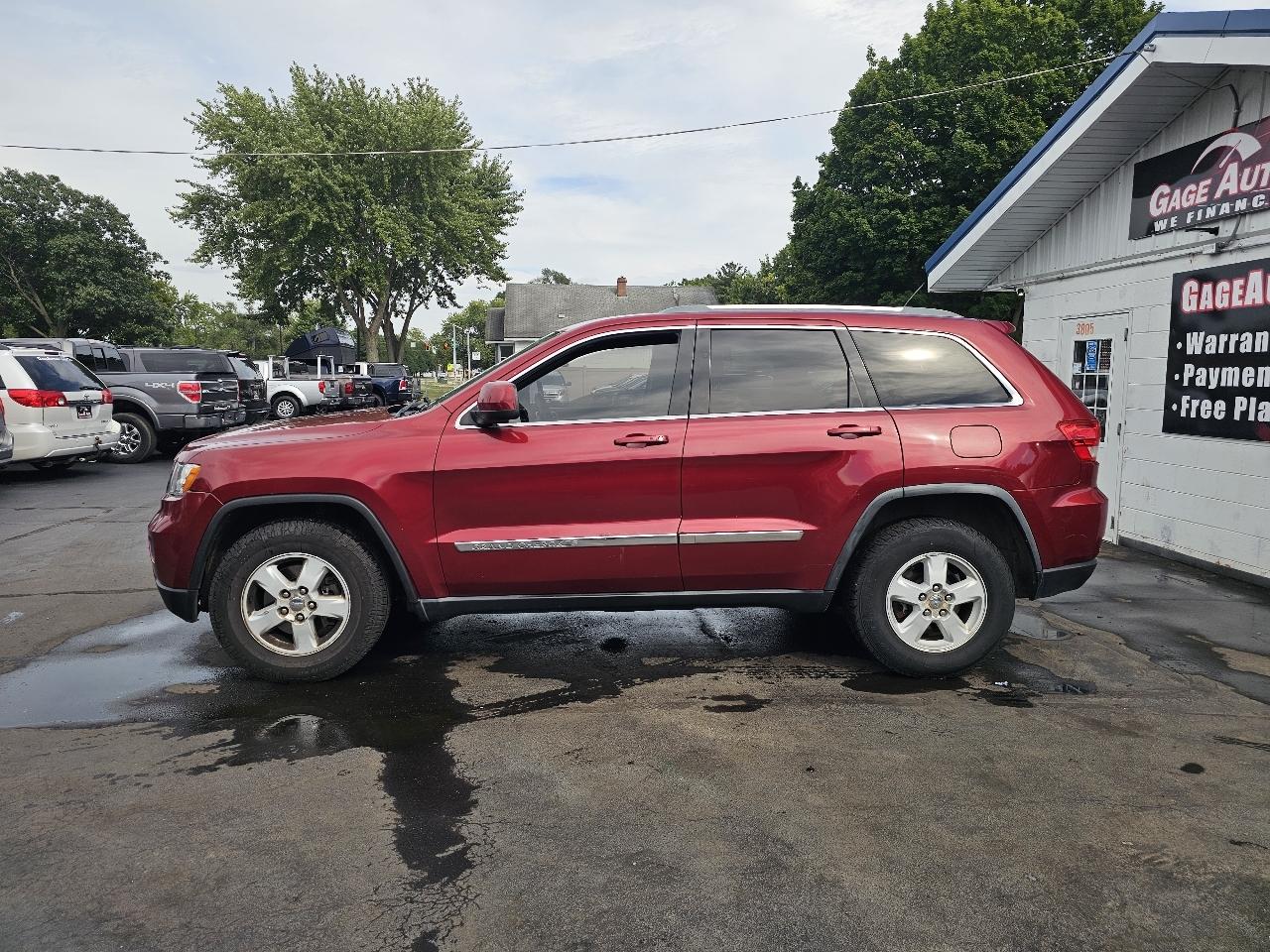 Jeep Grand Cherokee Laredo 4WD 2012