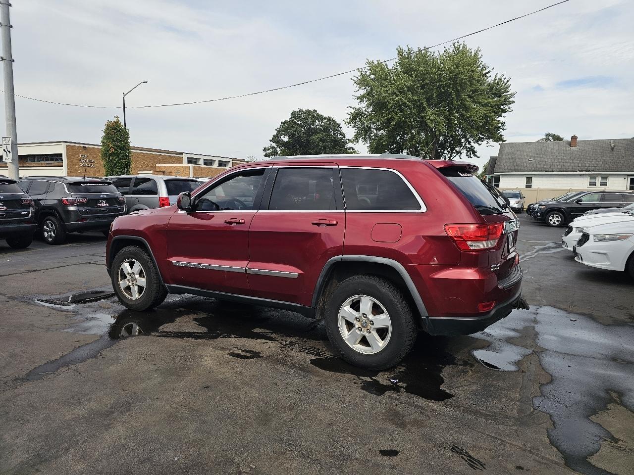 Jeep Grand Cherokee Laredo 4WD 2012