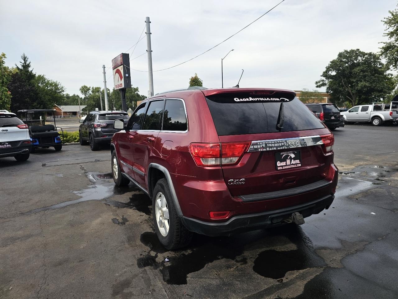 Jeep Grand Cherokee Laredo 4WD 2012