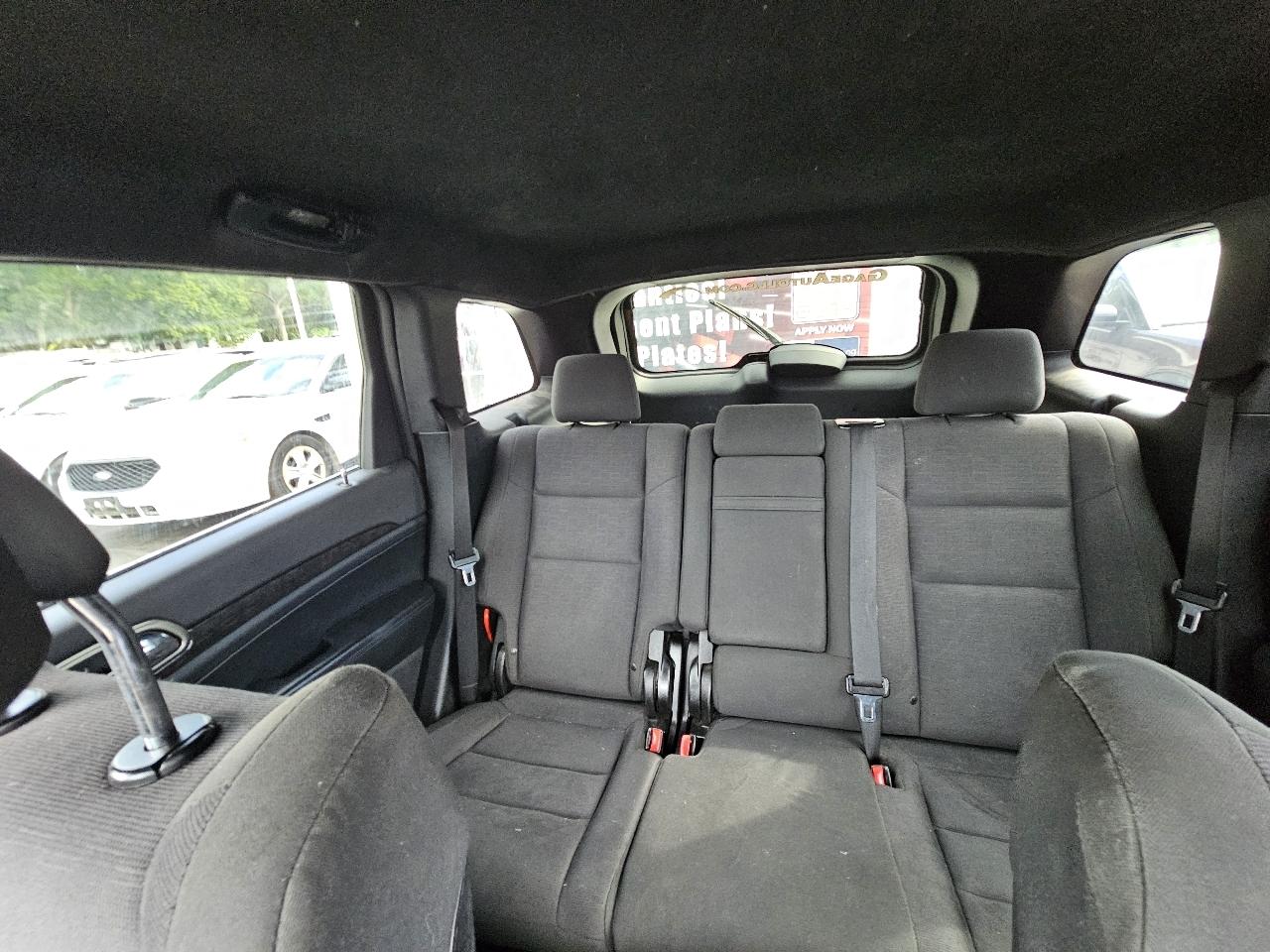 Jeep Grand Cherokee Laredo 4WD 2012
